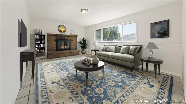 11511 E Dakota Avenue