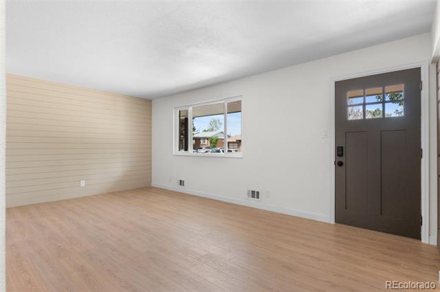 11815 High Street