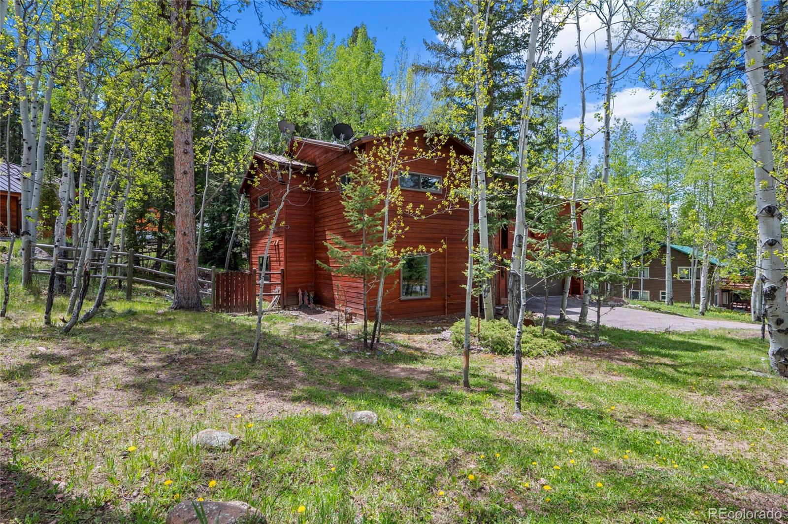 1231 Kings Crown Road