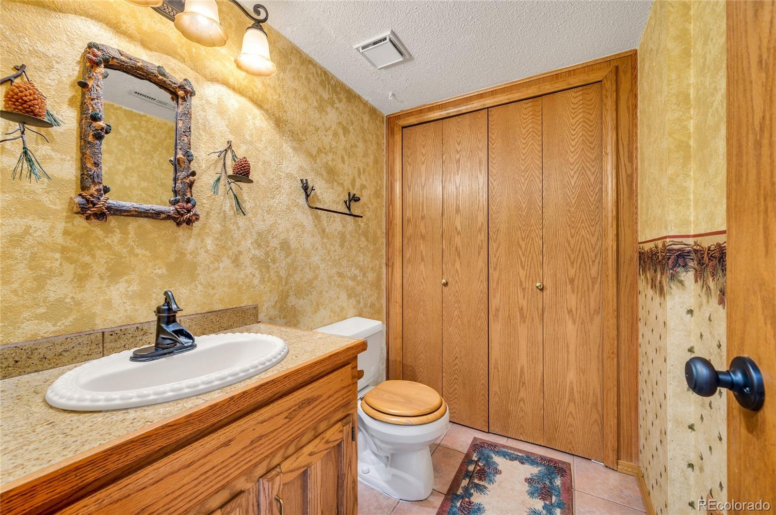 1231 Kings Crown Road