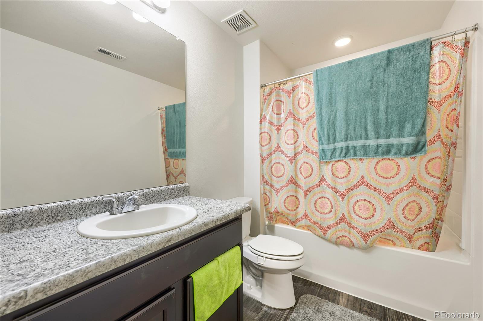 19990 E 40TH Avenue Unit: 4