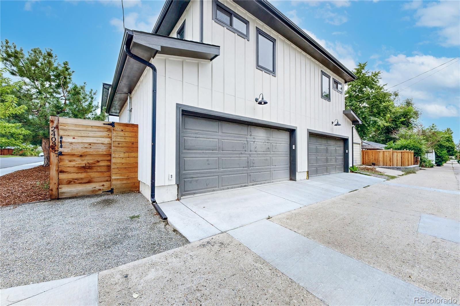 2403 S Franklin