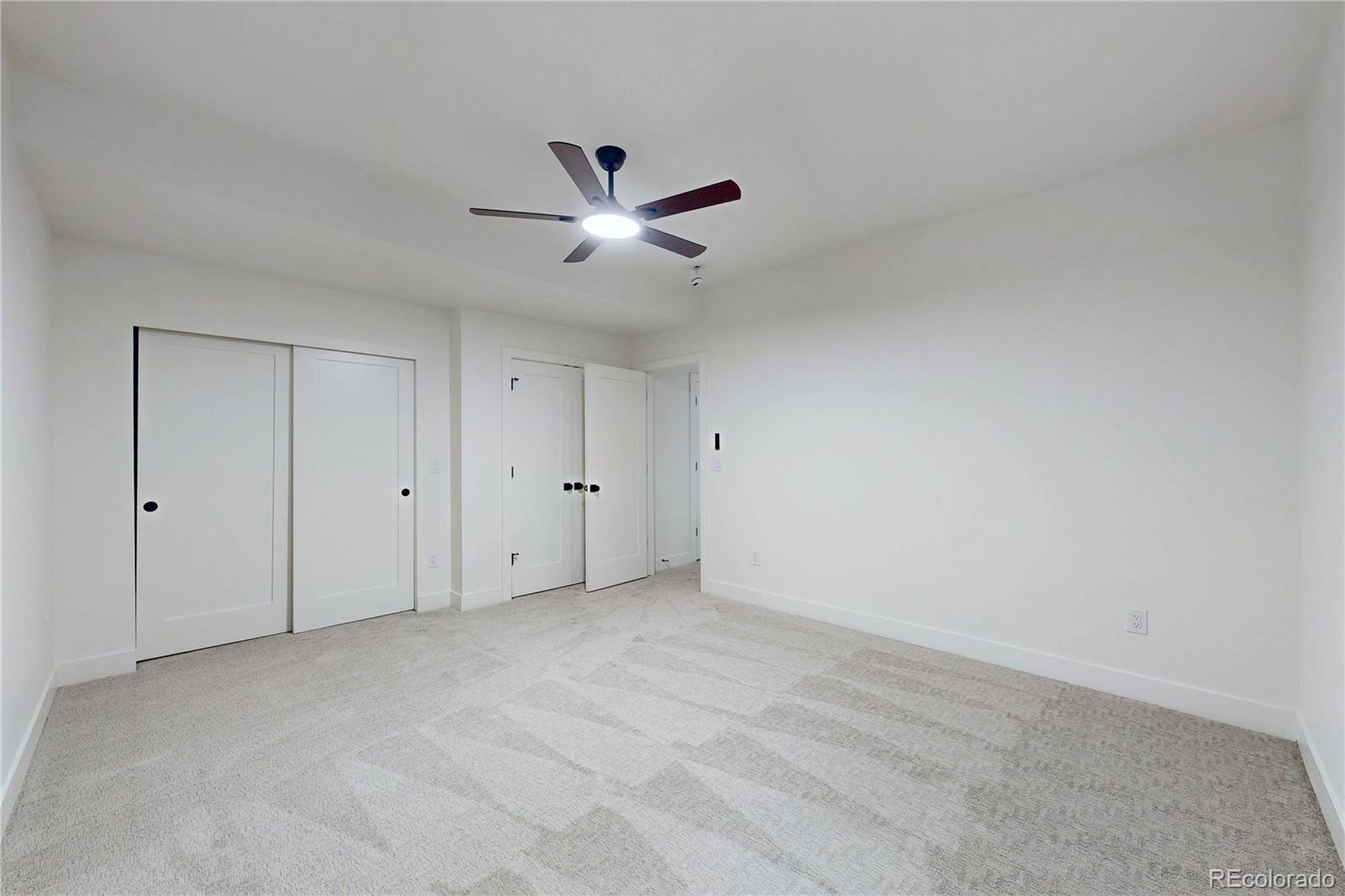 2403 S Franklin