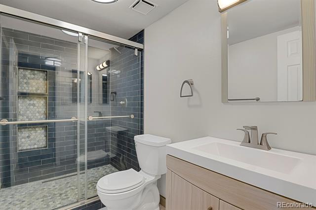 6761 S Ivy Way Unit: B7