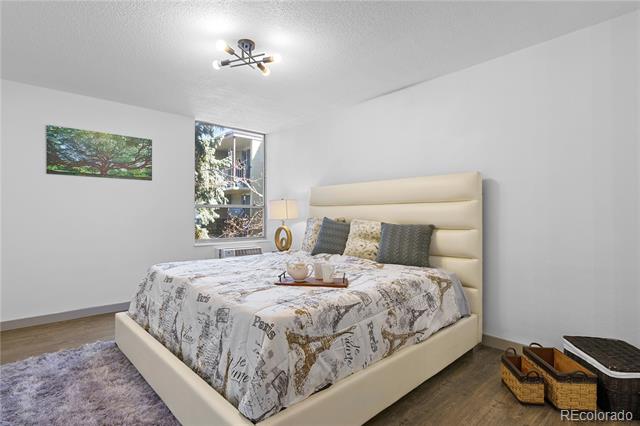 2281 S Vaughn Way Unit: 201A