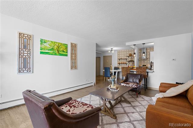 2281 S Vaughn Way Unit: 201A