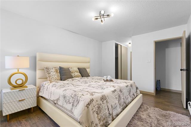 2281 S Vaughn Way Unit: 201A