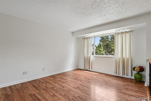 4966 Artistic Place