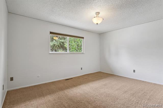 4966 Artistic Place