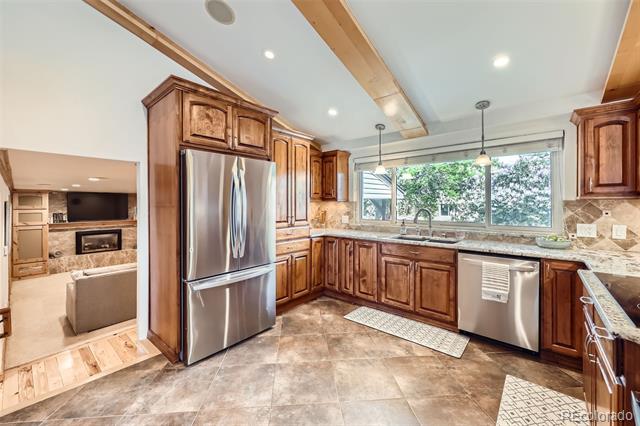 7552 Miller Court