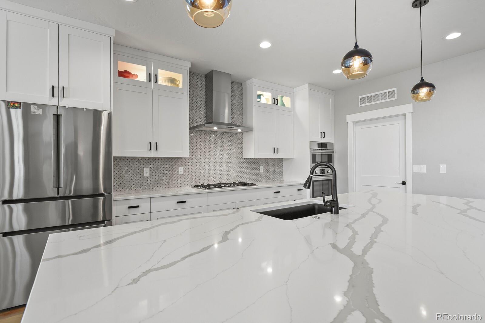 11073 Mosey Trail