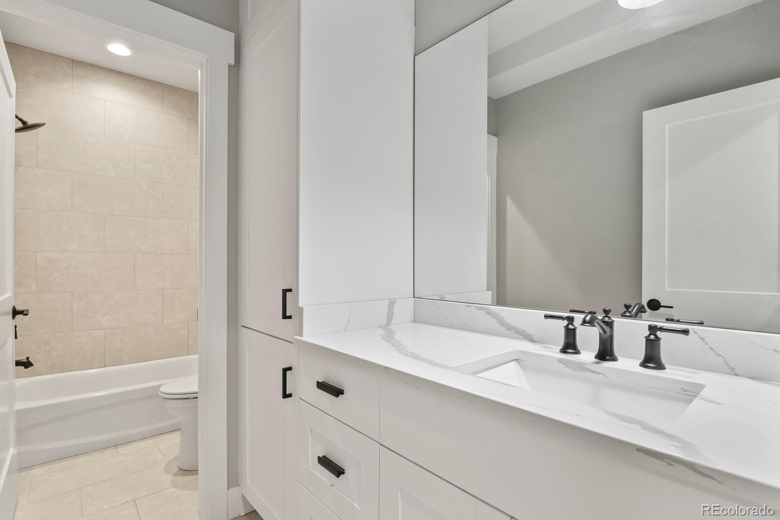 11073 Mosey Trail