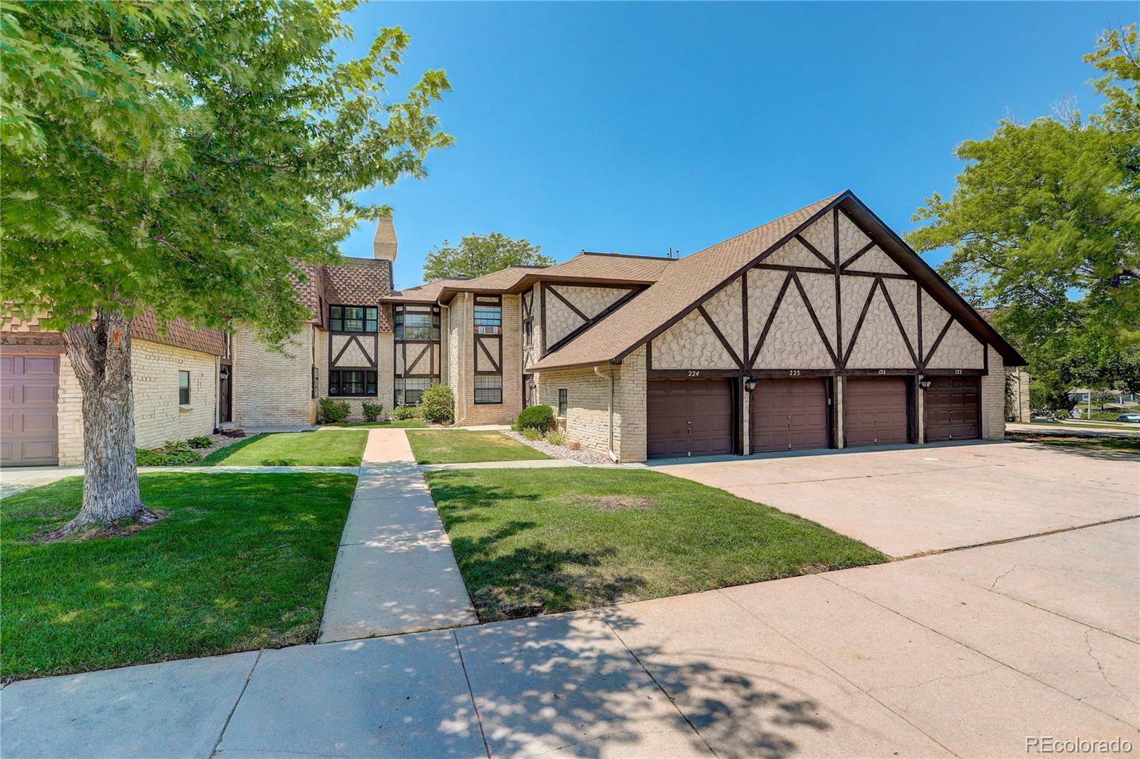 7250 Eastmoor Drive Unit: 124