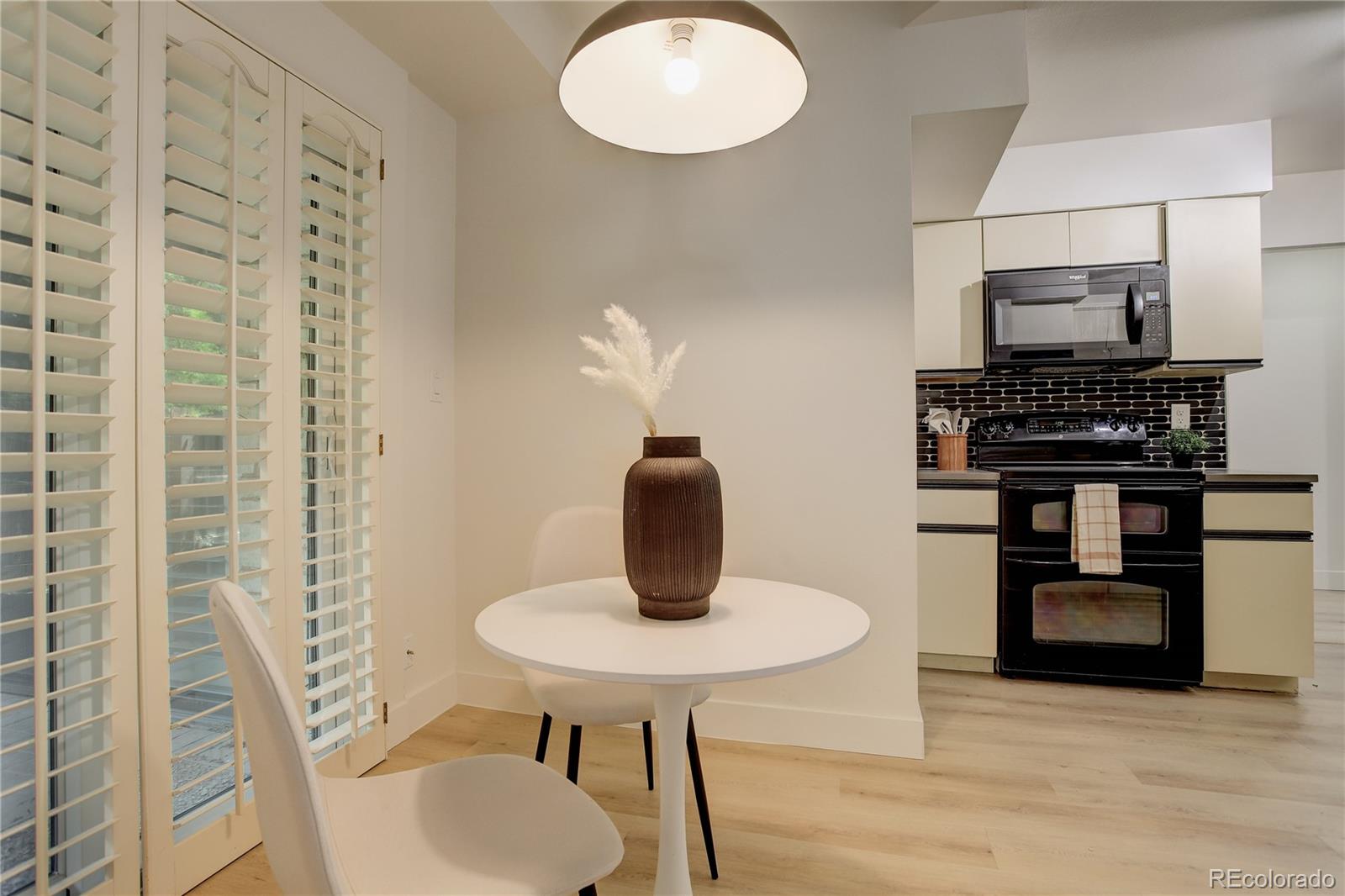 7250 Eastmoor Drive Unit: 124