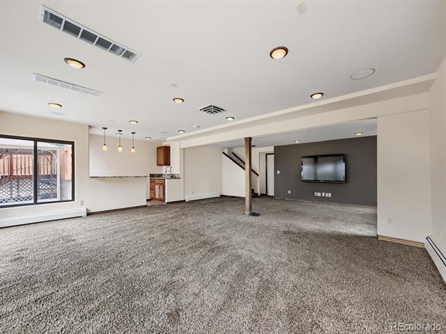 12875 Hillcrest Drive