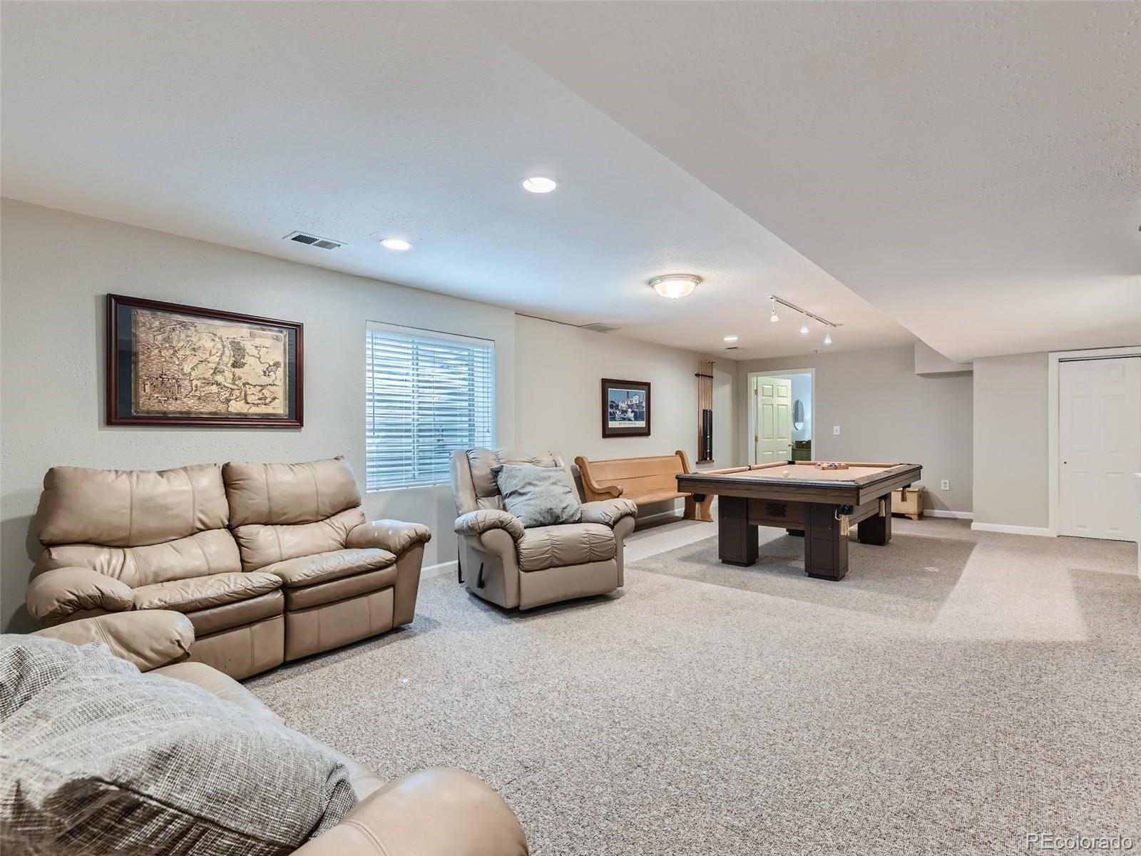 734 Peach Court