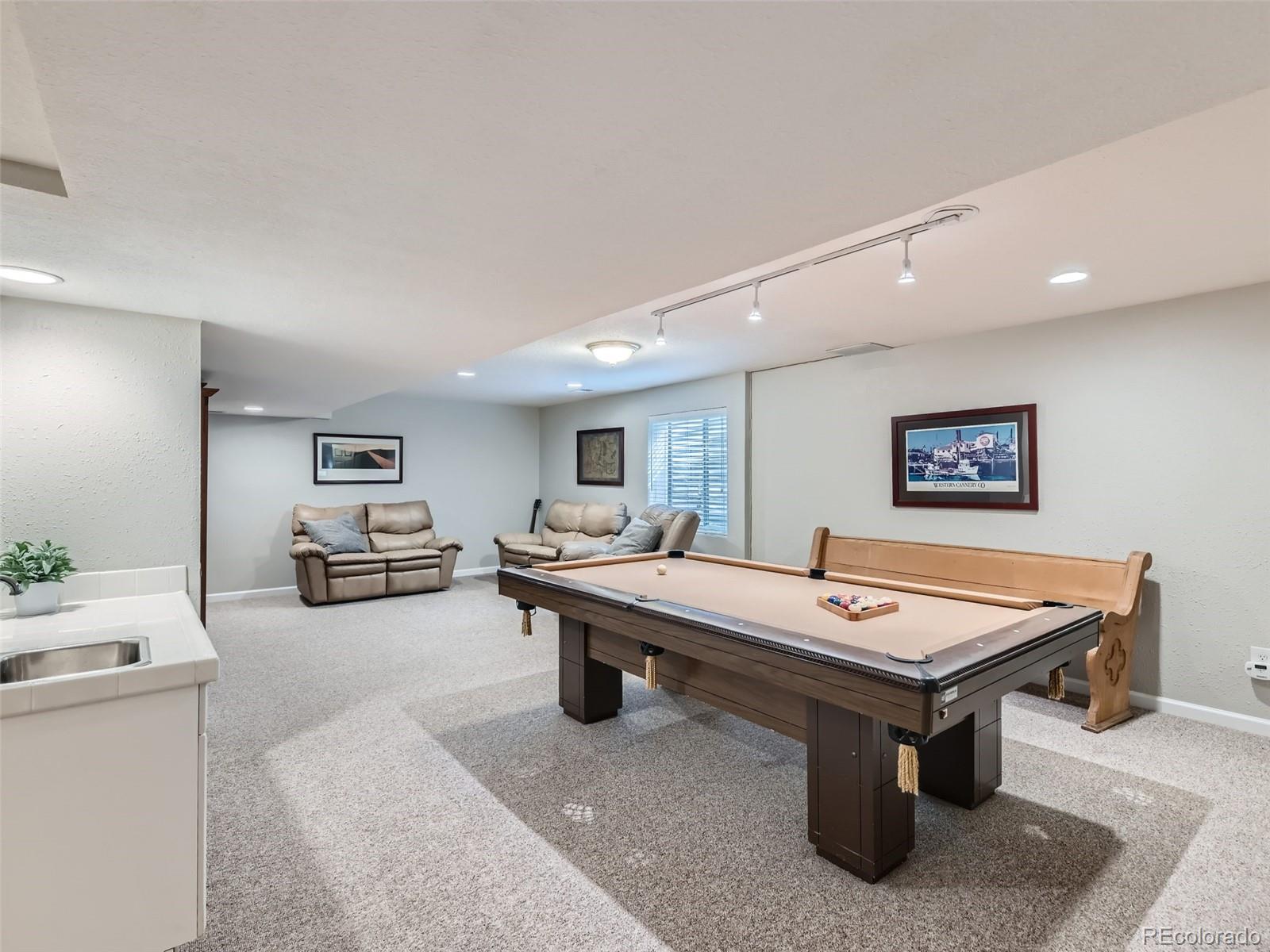 734 Peach Court