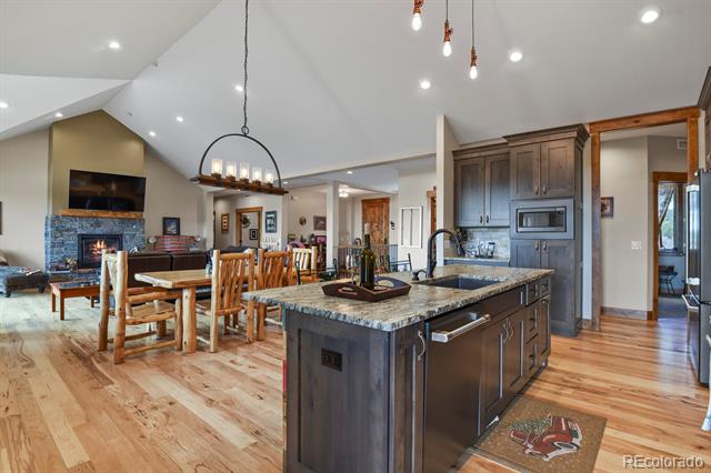 5800 Elk View Court
