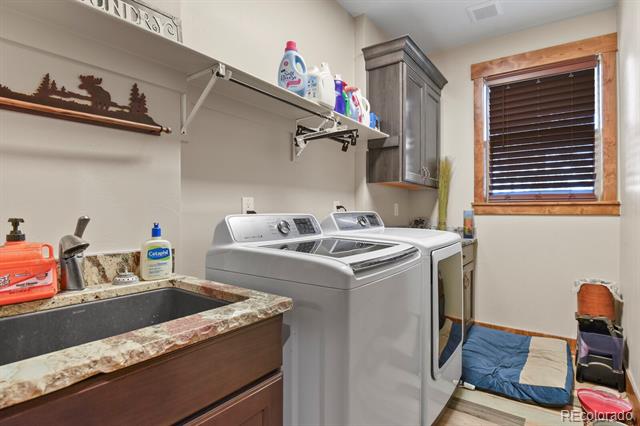 5800 Elk View Court