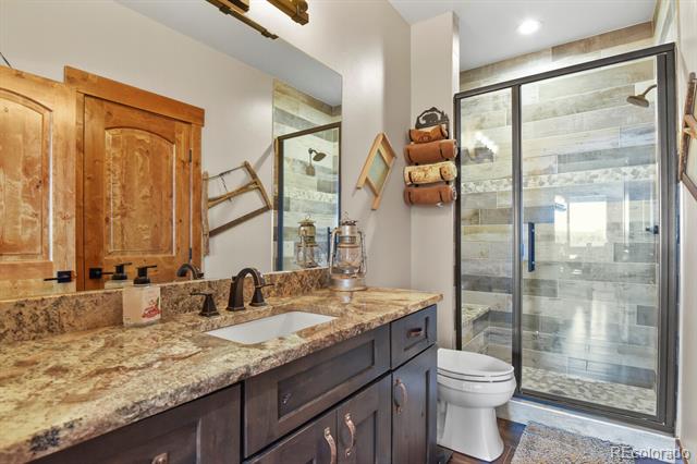 5800 Elk View Court