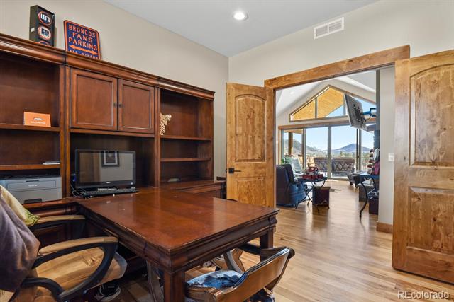 5800 Elk View Court