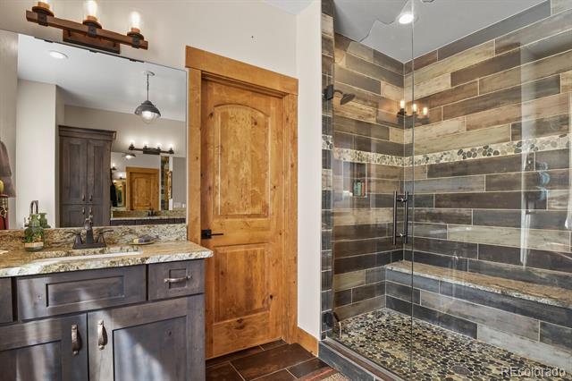 5800 Elk View Court