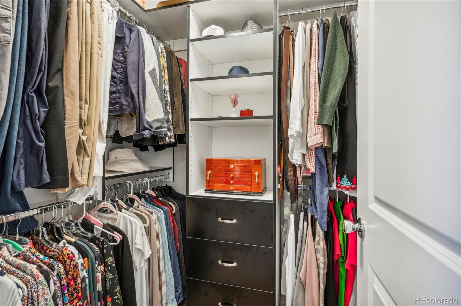 9501 E Alabama Circle