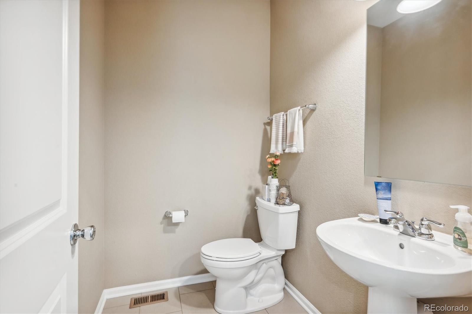 9501 E Alabama Circle