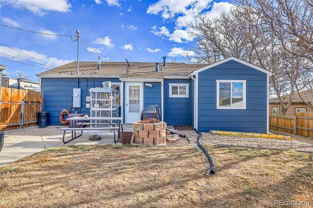 8881 Hoyt Drive