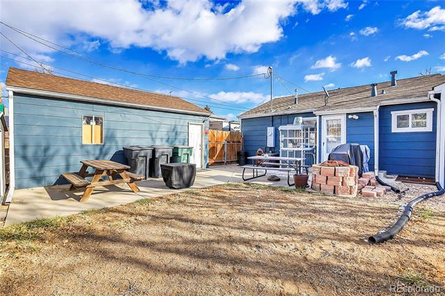 8881 Hoyt Drive