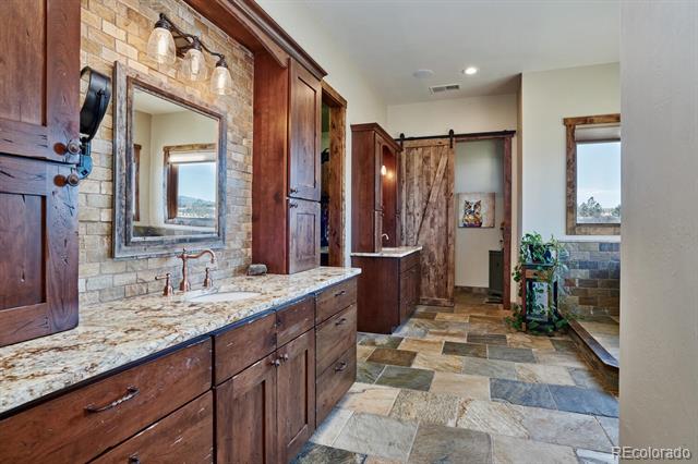 2785 Bears Den Drive