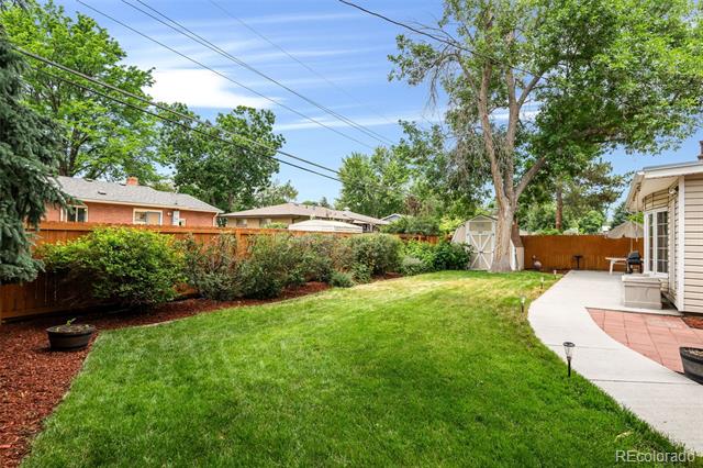 6421 Iris Court