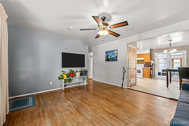 6421 Iris Court