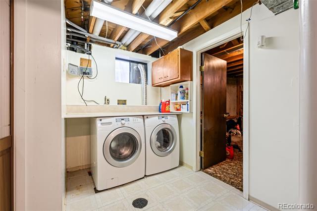6421 Iris Court