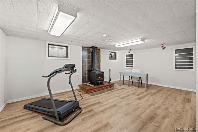 6421 Iris Court