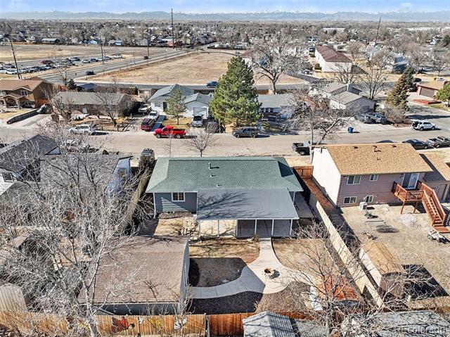908 Applewood Court