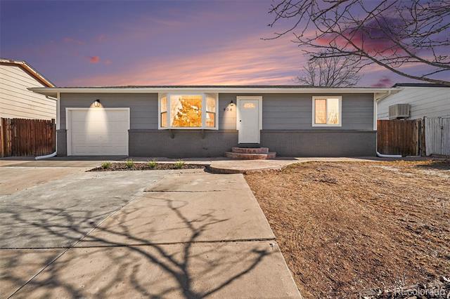 908 Applewood Court
