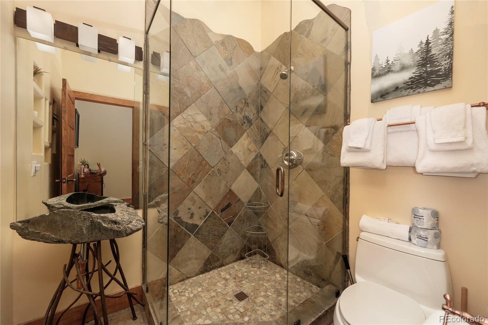508 Ravenwood Drive Unit: A1