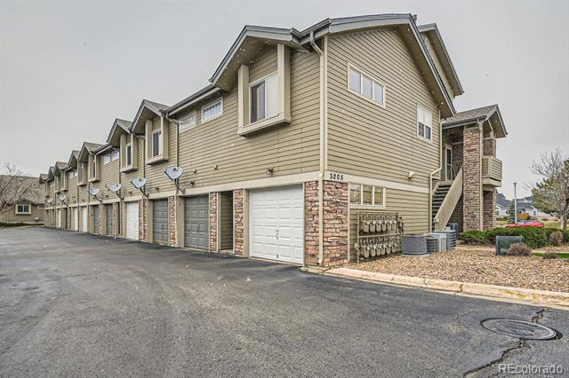 3205 S Walden Court Unit: H