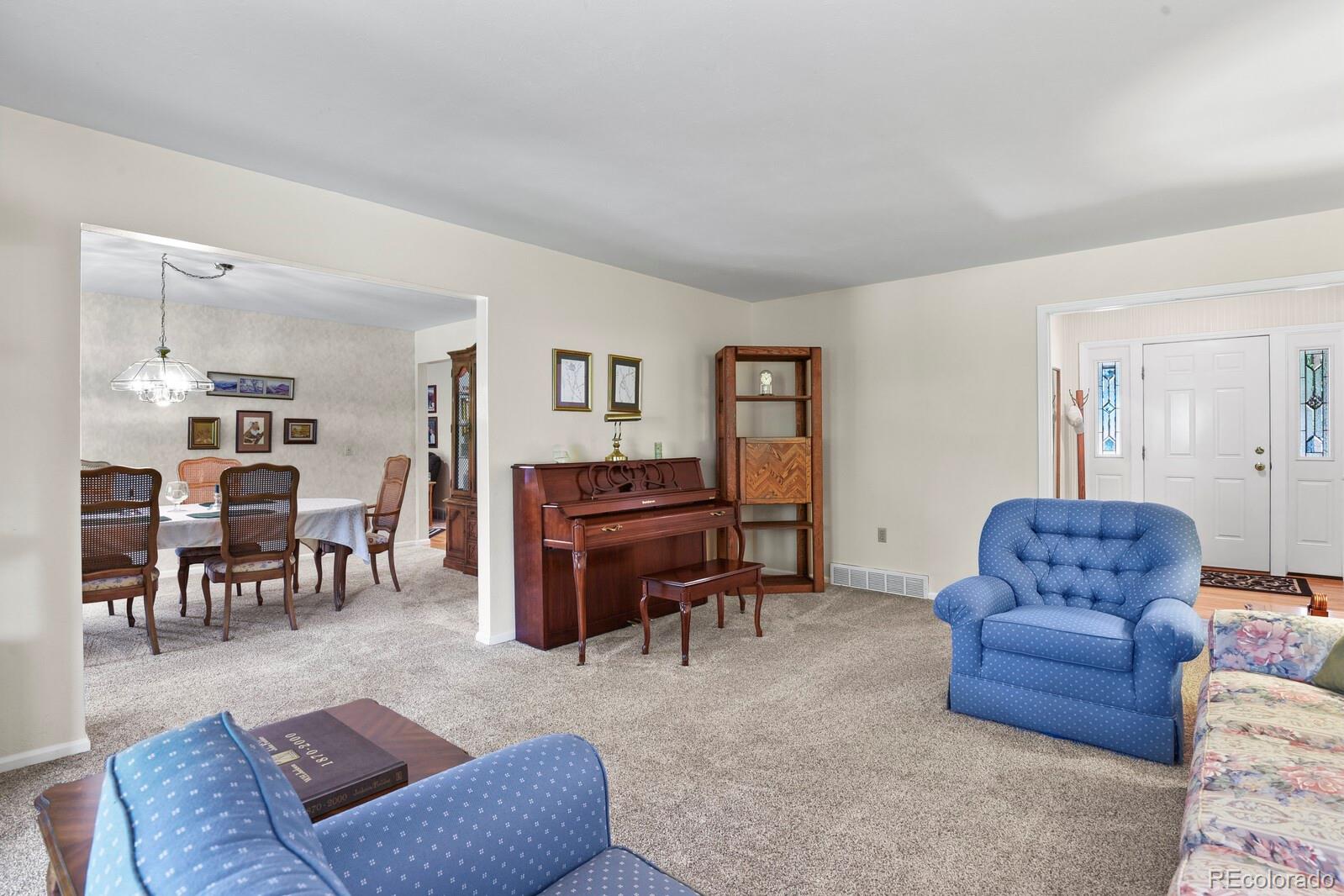 4 Glenridge Drive