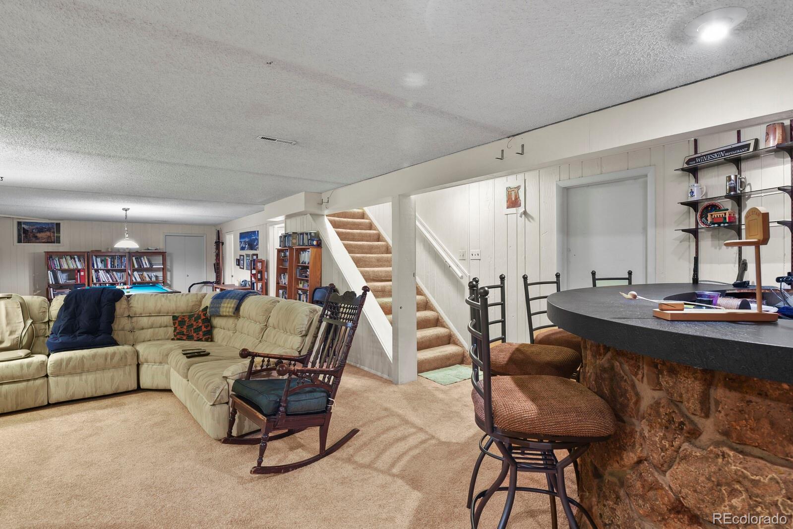 4 Glenridge Drive