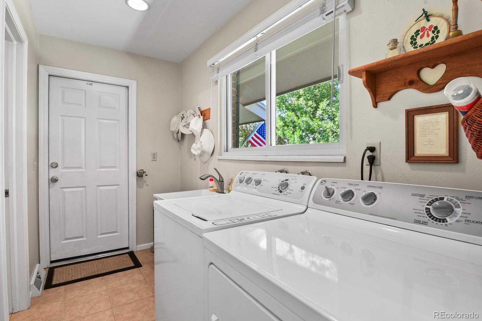 4 Glenridge Drive