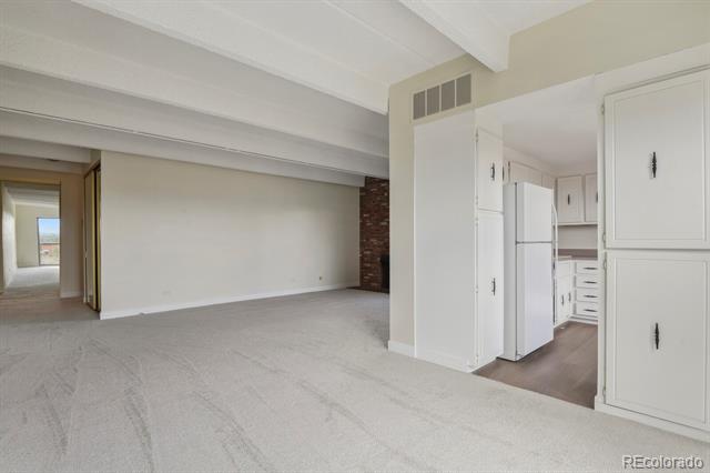 130 N Pearl Street Unit: 1103
