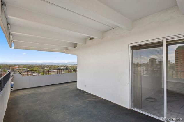 130 N Pearl Street Unit: 1103
