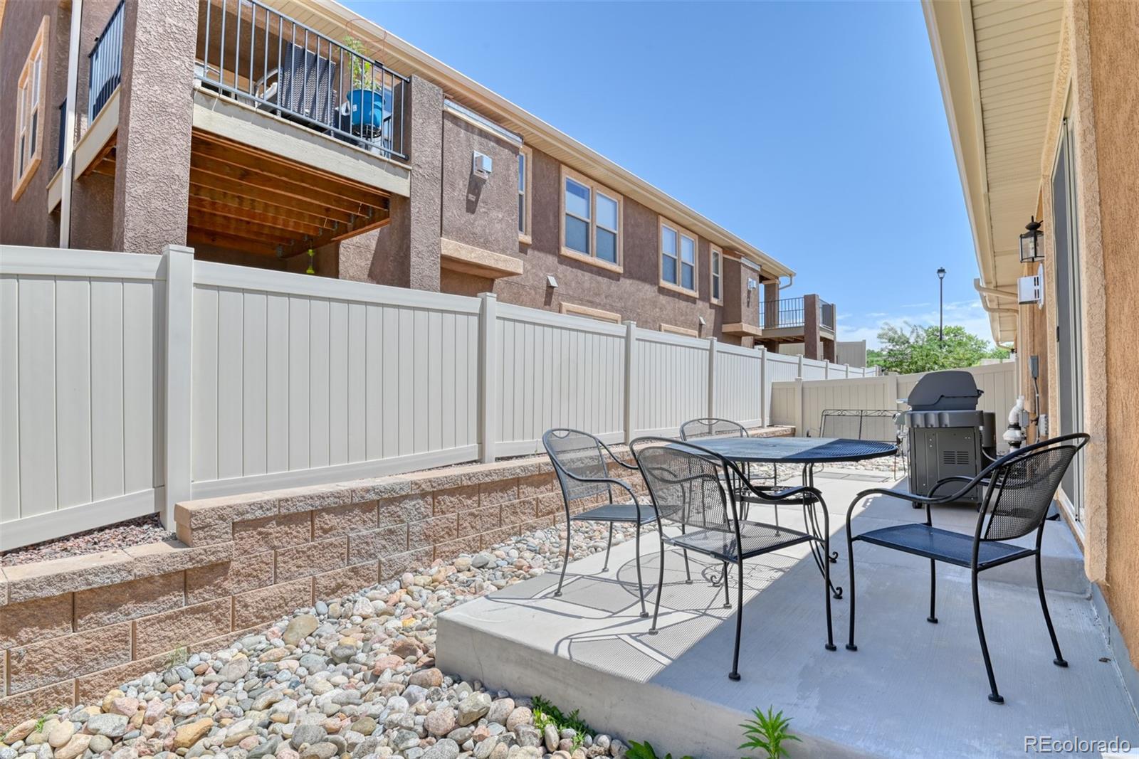 866 Yellow Jasper Point
