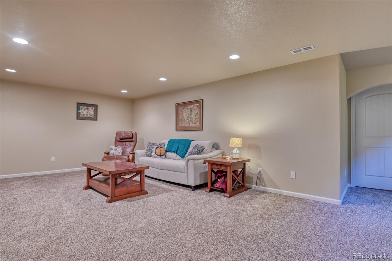 866 Yellow Jasper Point