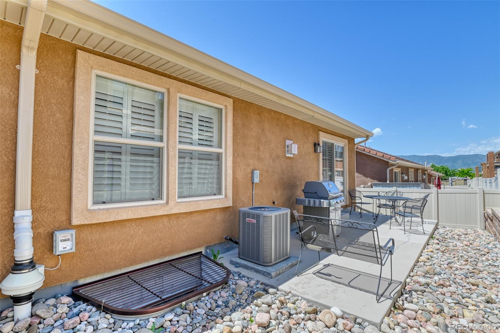 866 Yellow Jasper Point