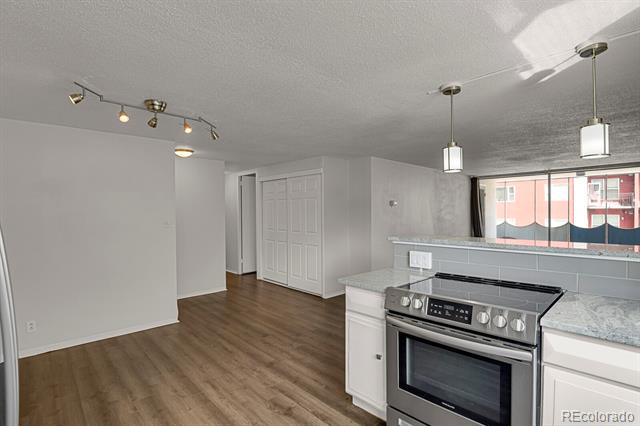 1155 N Ash Street Unit: 402