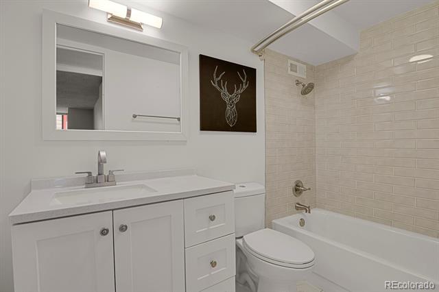 1155 N Ash Street Unit: 402