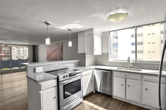 1155 N Ash Street Unit: 402